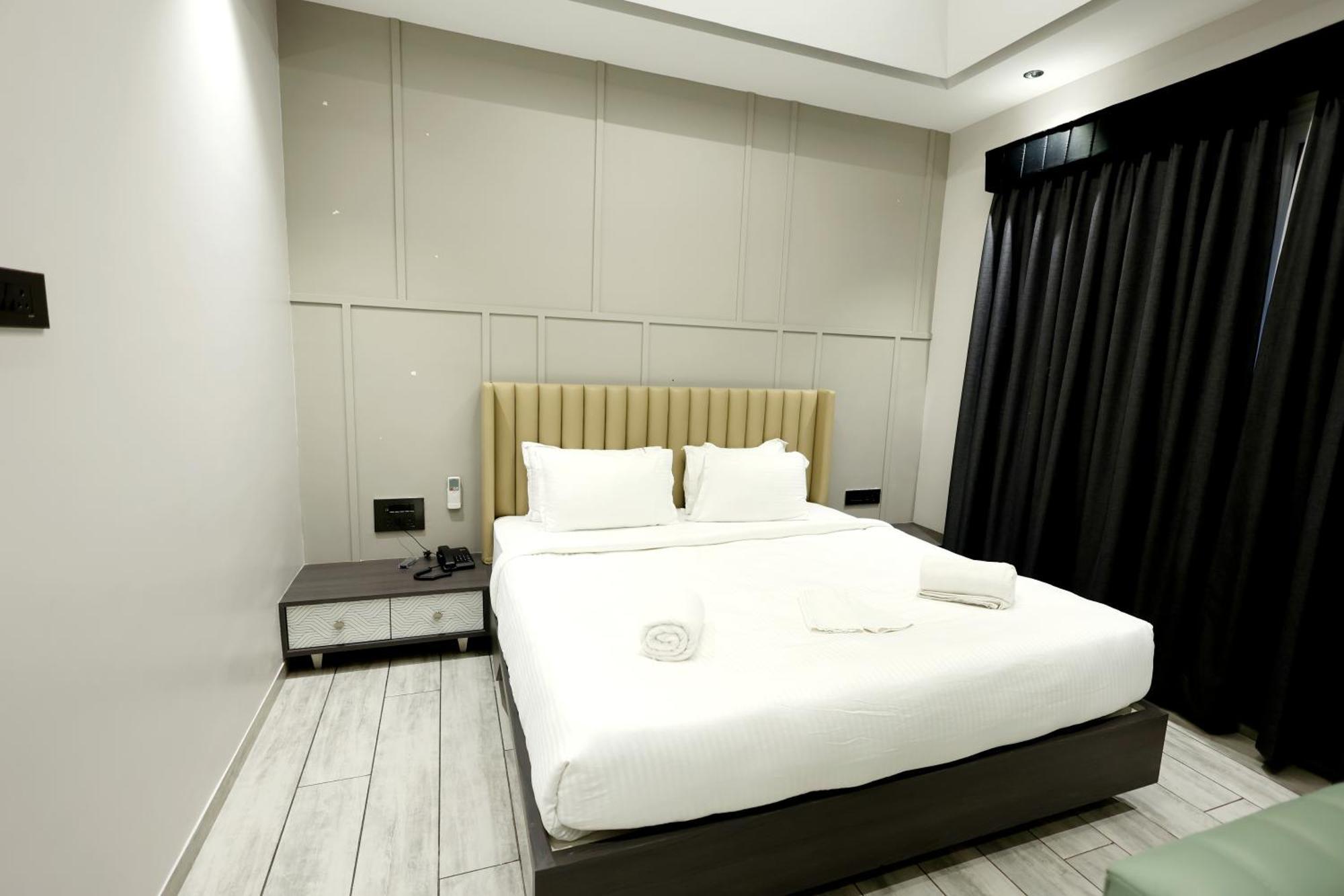 Hotel Statusinn, Ichalkaranji Luaran gambar