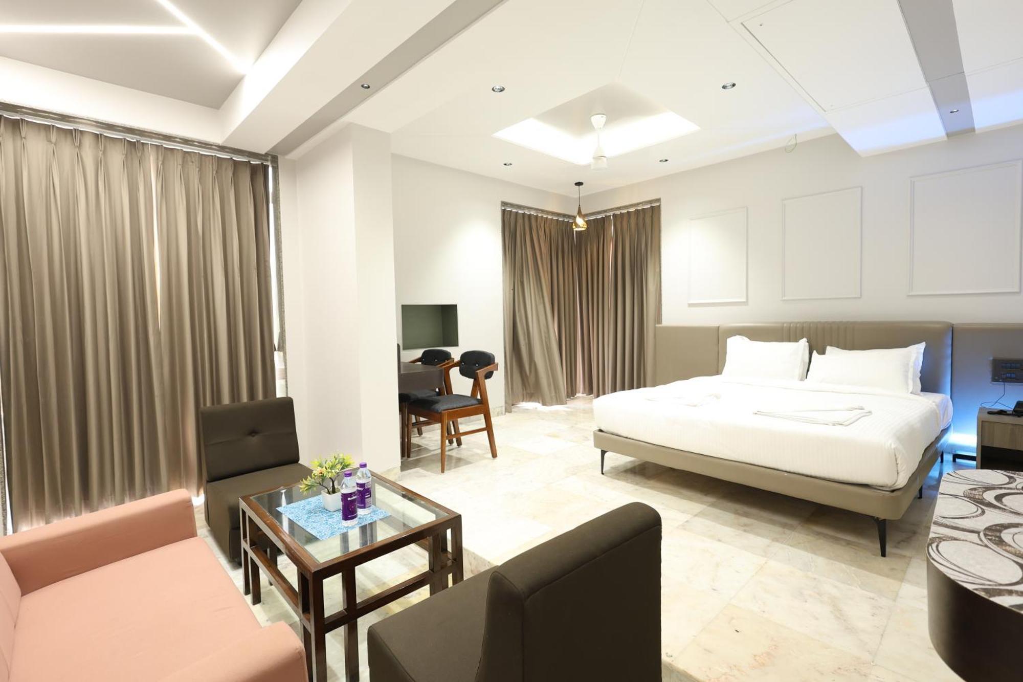 Hotel Statusinn, Ichalkaranji Luaran gambar