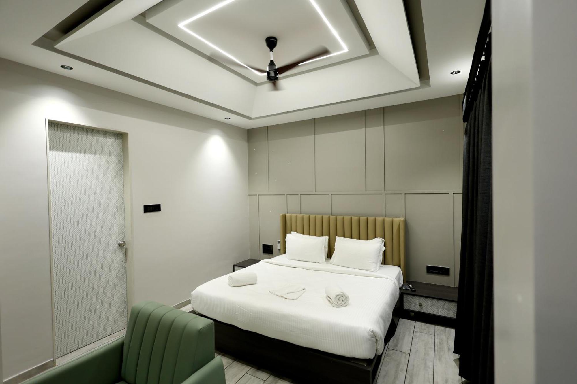 Hotel Statusinn, Ichalkaranji Luaran gambar