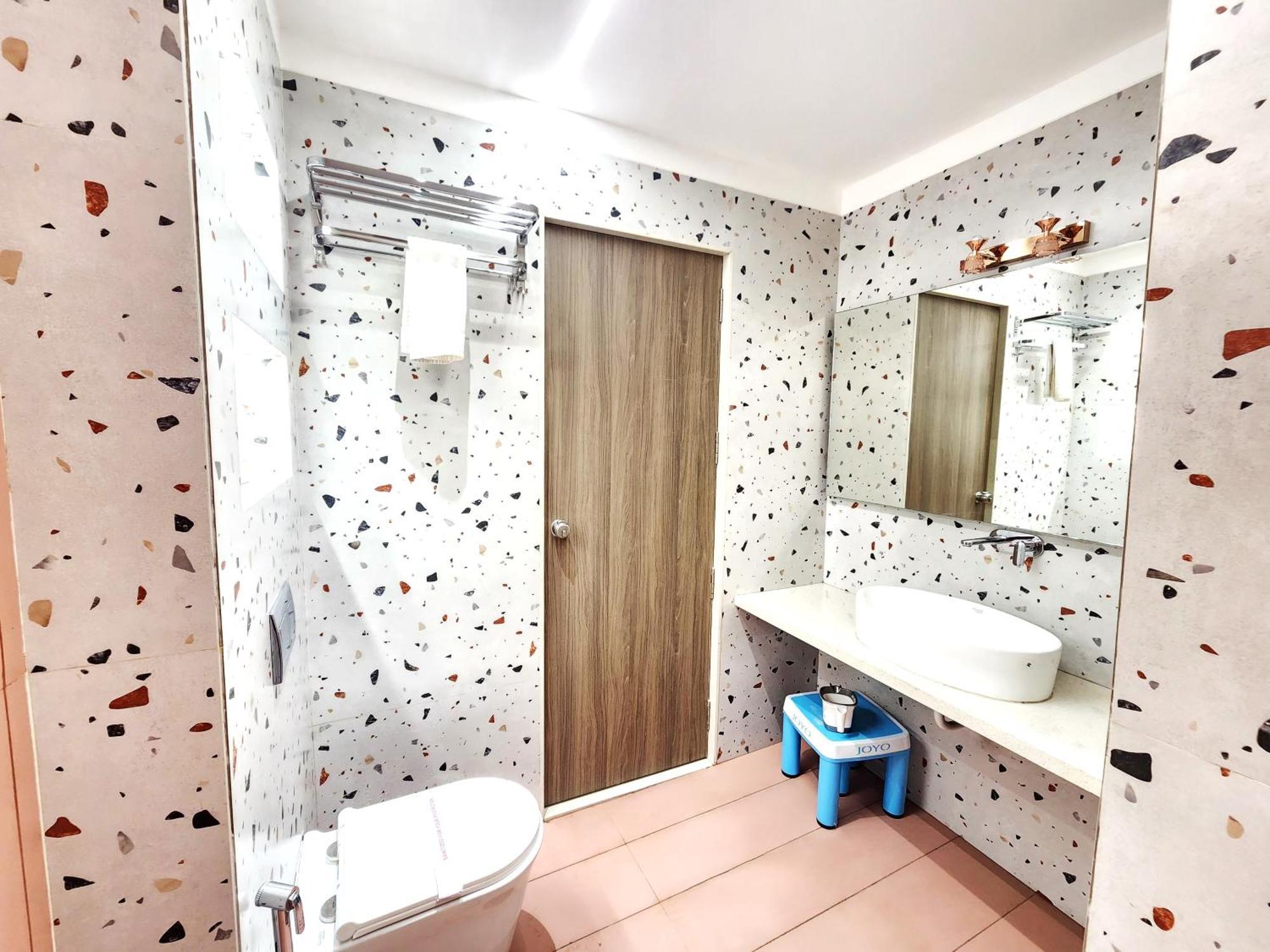 Hotel Statusinn, Ichalkaranji Luaran gambar